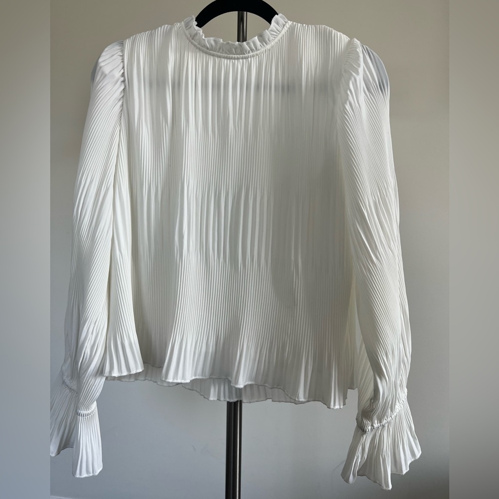 Elegant white Blouse